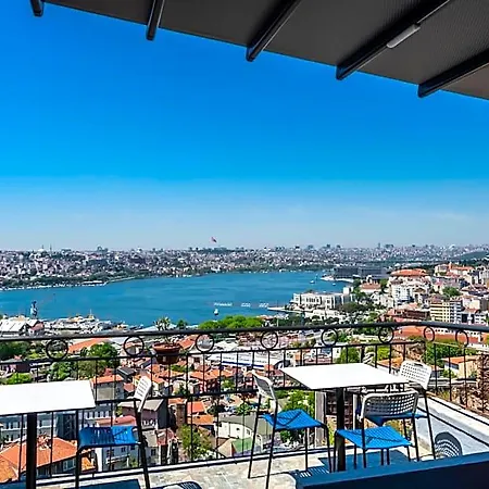 Taksim Terrapia فندق