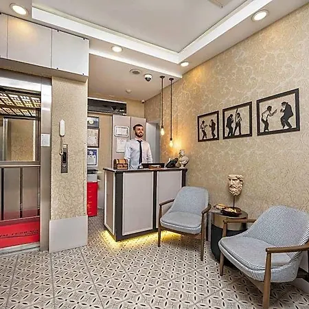 Taksim Terrapia 3*